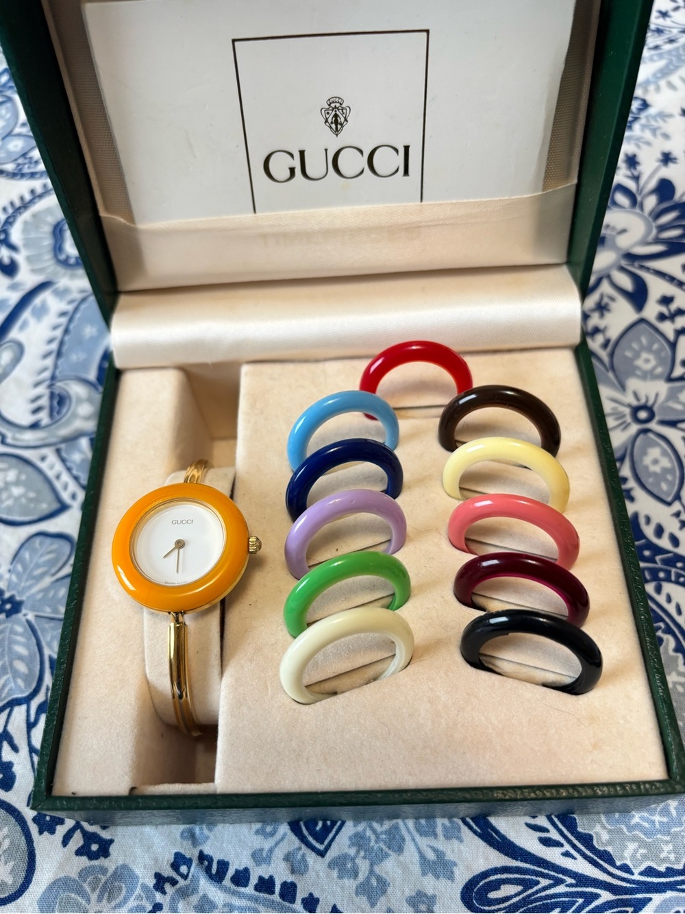 Gucci Multi-Color Interchangeable Bezel Ladies Bangle Watch - Orange Bezel